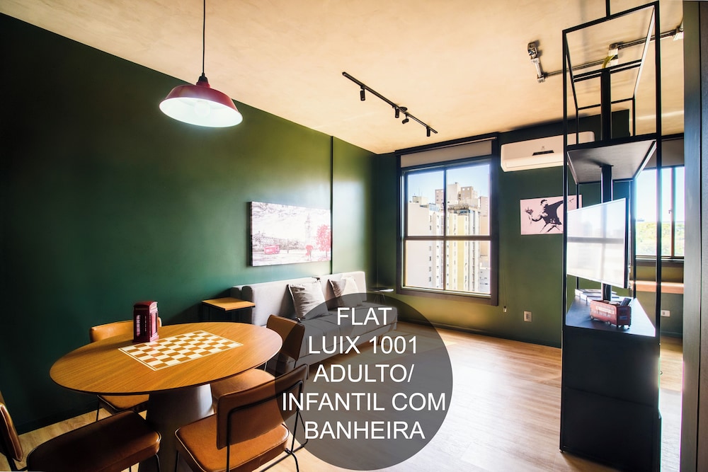 Family Studio Suite, Jetted Tub, City View photo 1