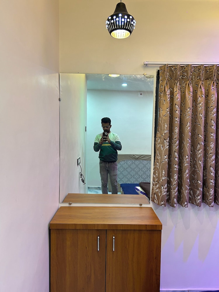 Standard Room - Photo 2