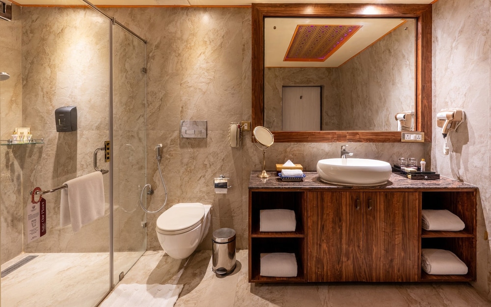 Executive Room photo 2