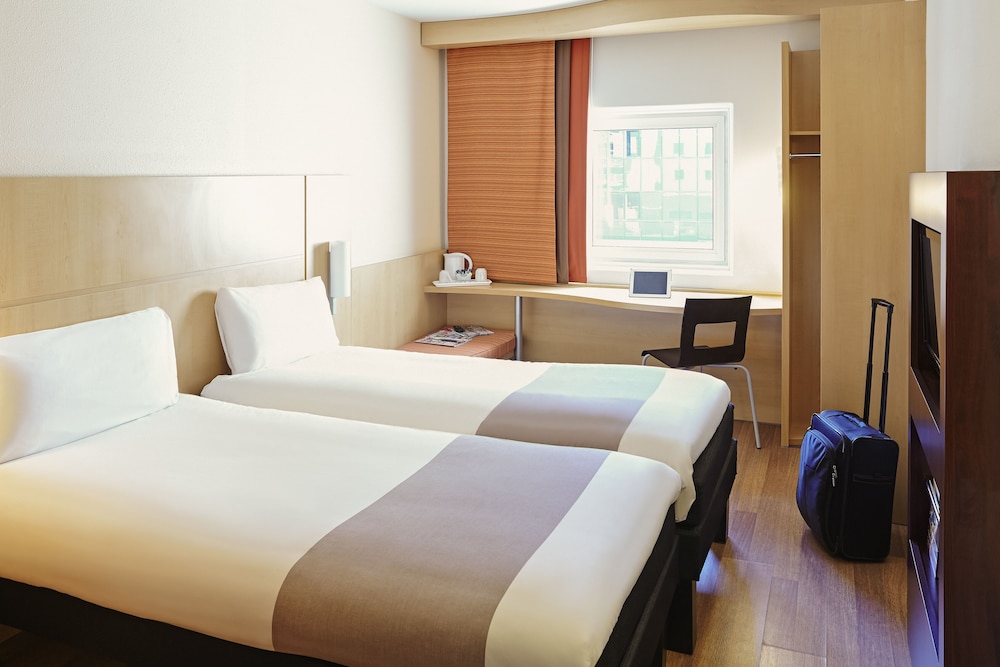 Twin Room, 2 Twin Beds - Photo 6