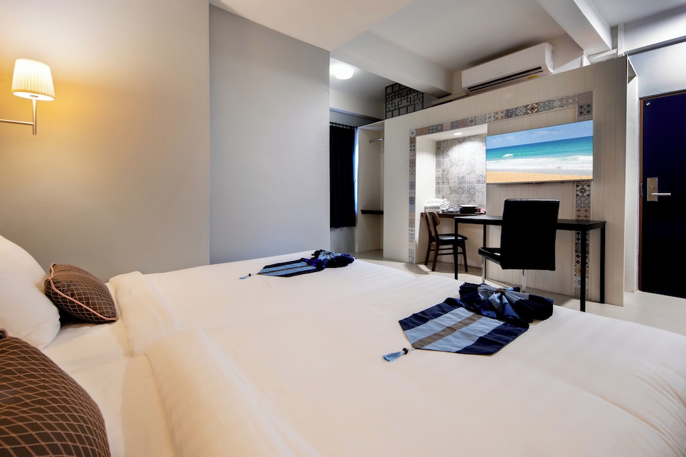Deluxe Double or Twin Room, Non Smoking
