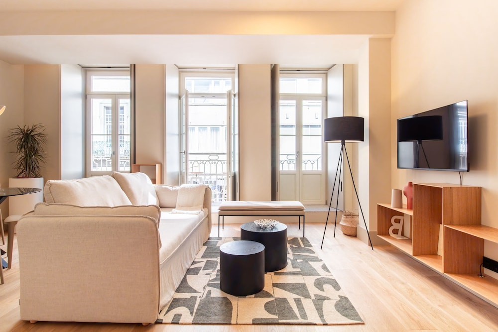 Superior Studio, Balcony, City View