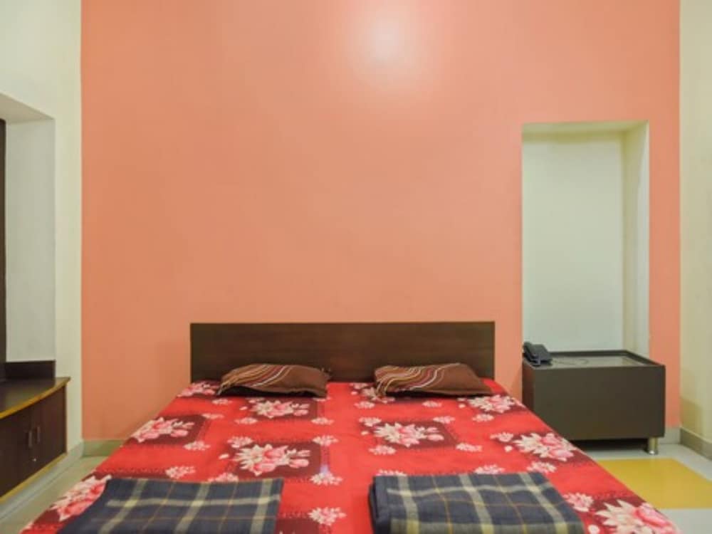 Deluxe Double Room, 1 King Bed, Non Smoking, City View