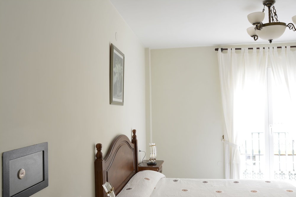 Triple Room, Balcony photo 3