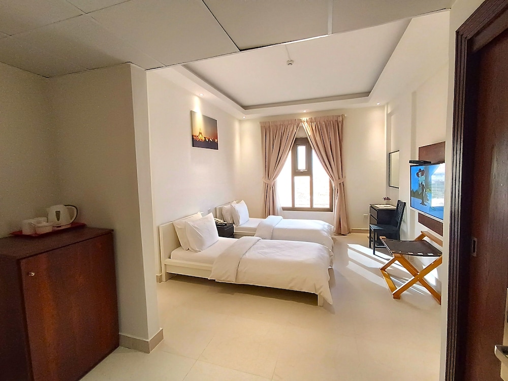 Deluxe Double Or Twin Room photo 1
