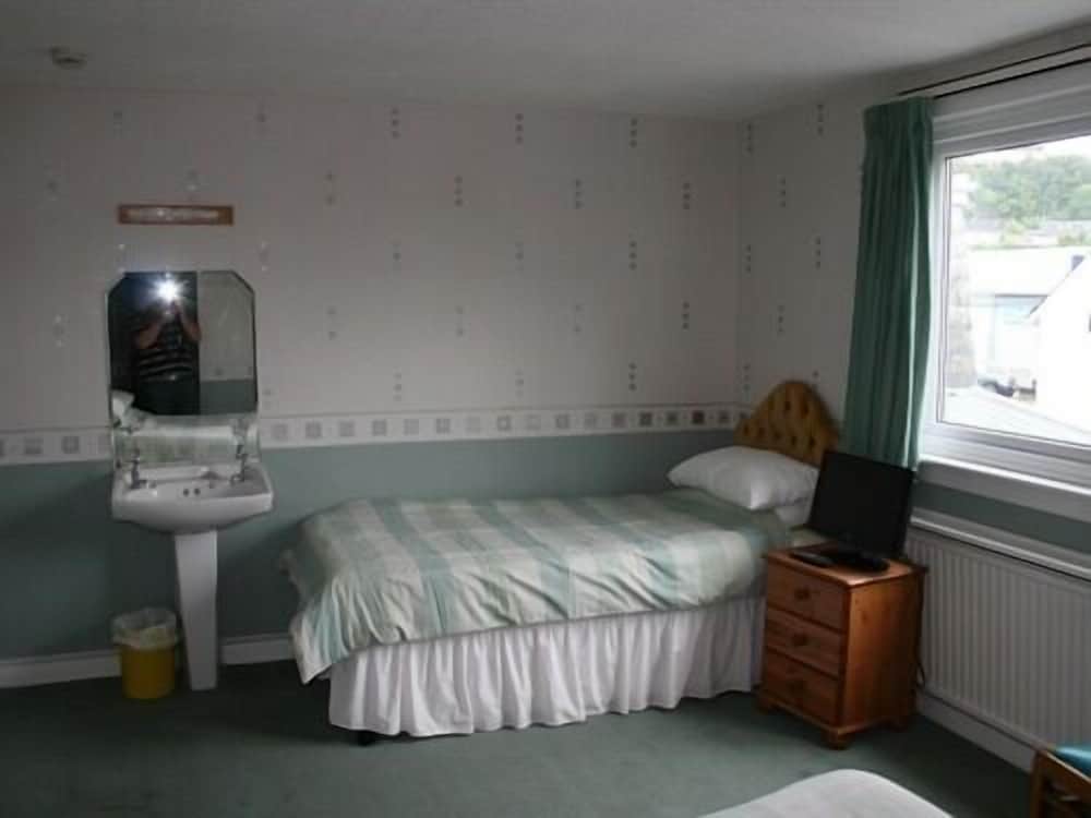 Single Room, Ensuite photo 1
