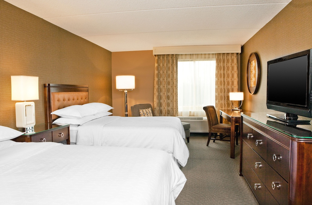 Club Room, 2 Double Beds - Photo 2