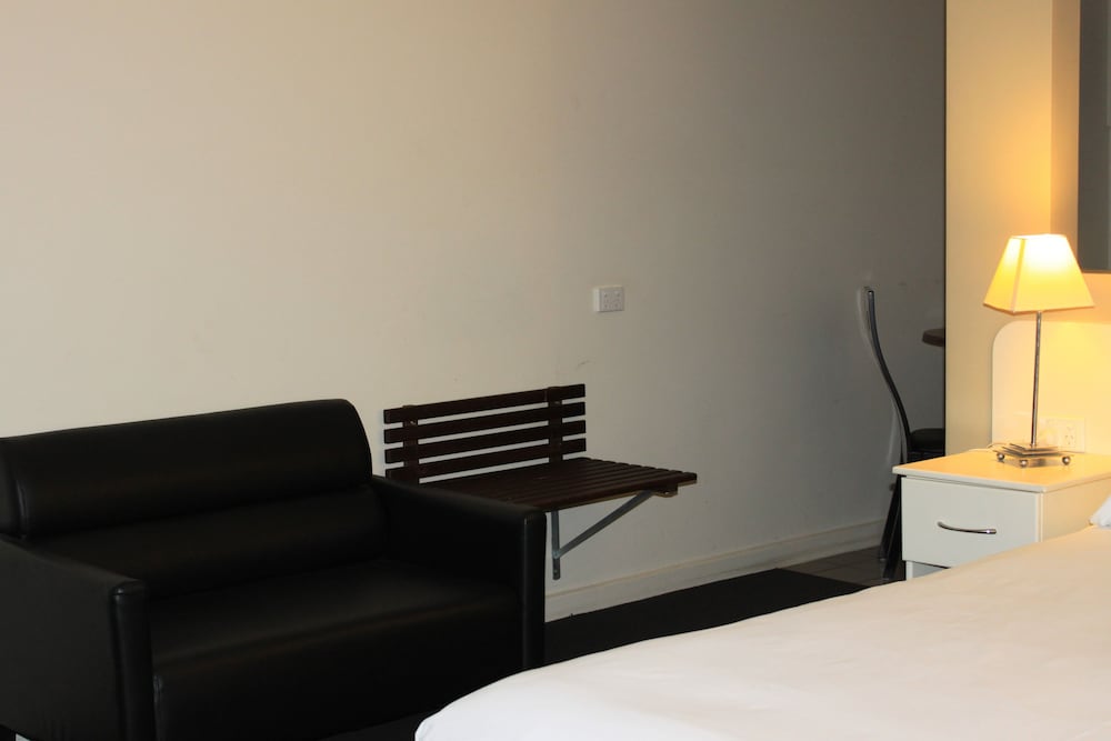 Single Room photo 2