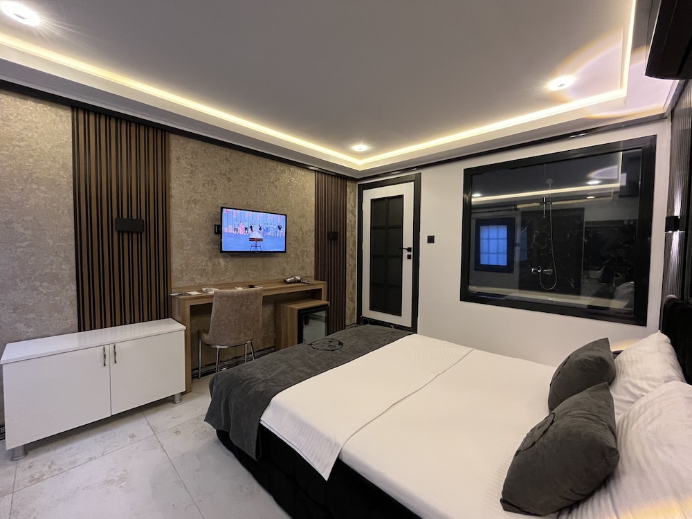 Economy Double Room - Photo 1