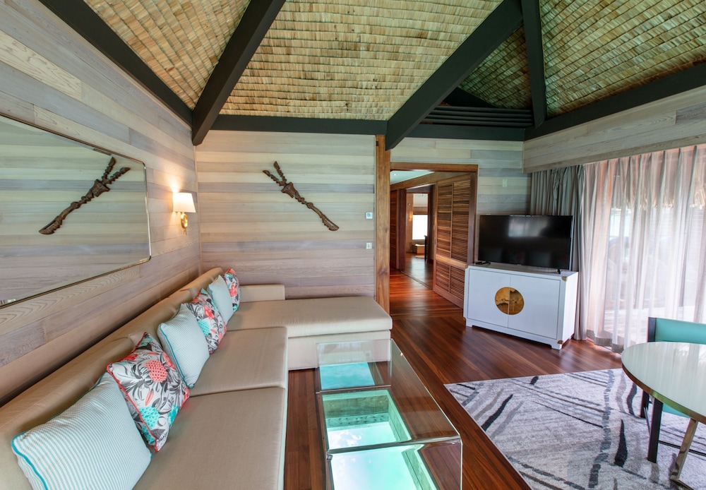 Deluxe Villa, 1 King Bed With Sofa Bed, Overwater