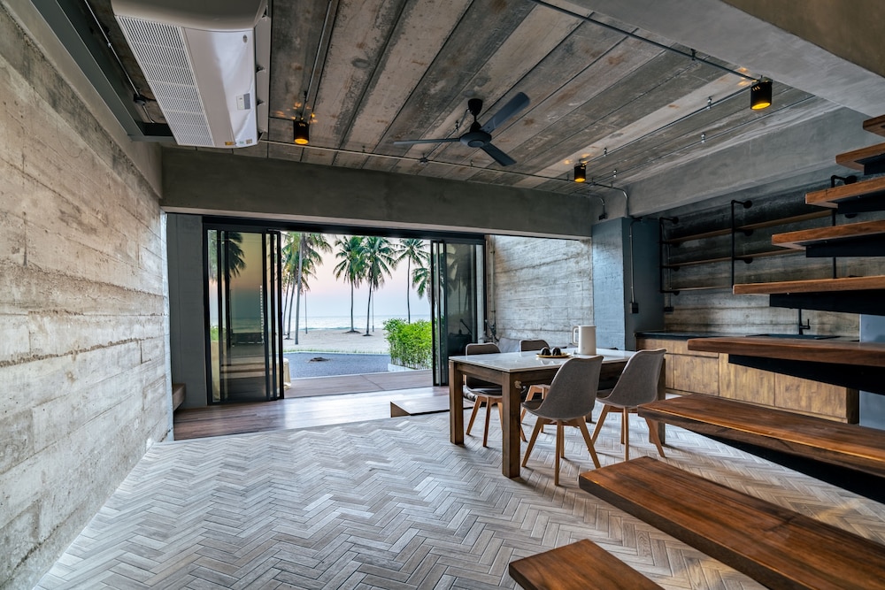 Exclusive Duplex - Photo 10