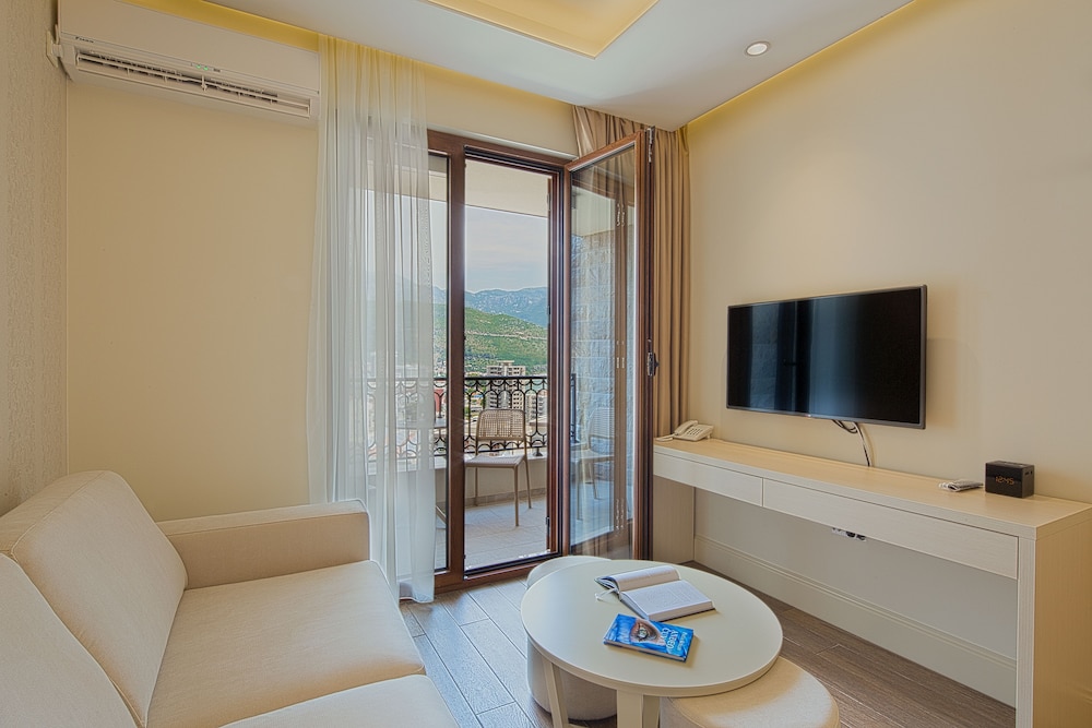 Studio, Balcony, Sea View photo 3