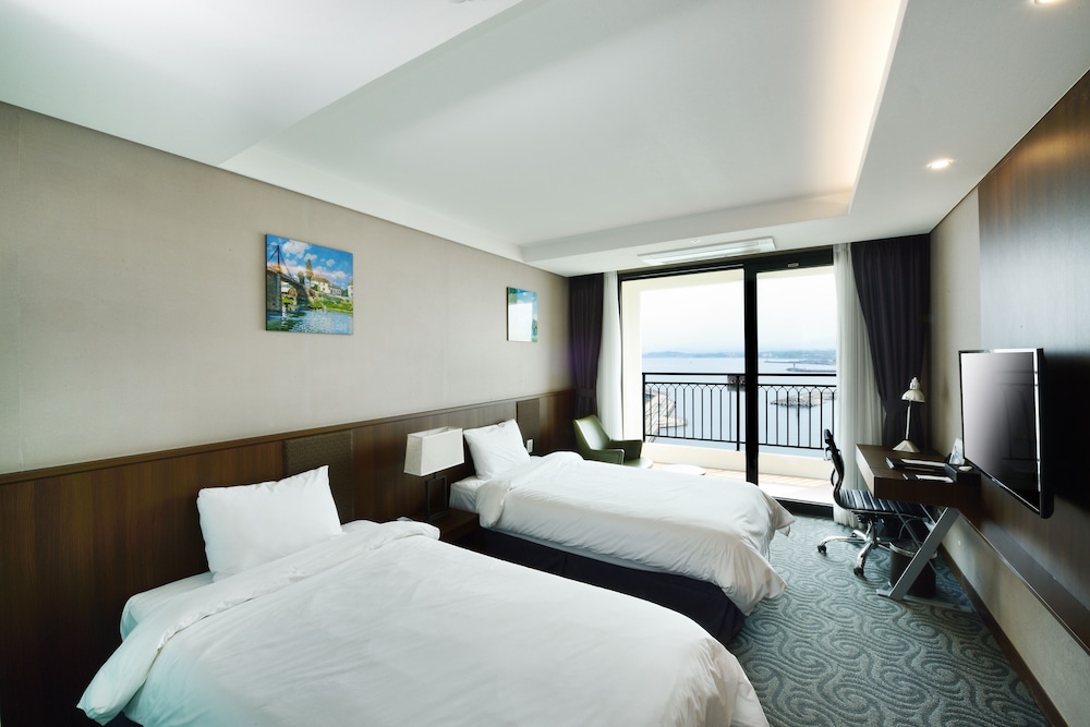 Deluxe Twin Room, 2 Twin Beds, Non Smoking photo 1