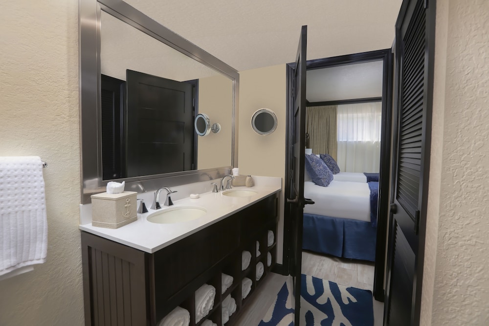 Luxury Suite, 2 Bedrooms - Photo 5
