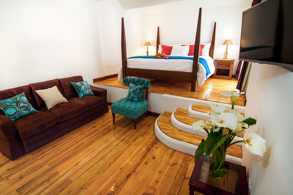 Luxury Suite, 1 King Bed