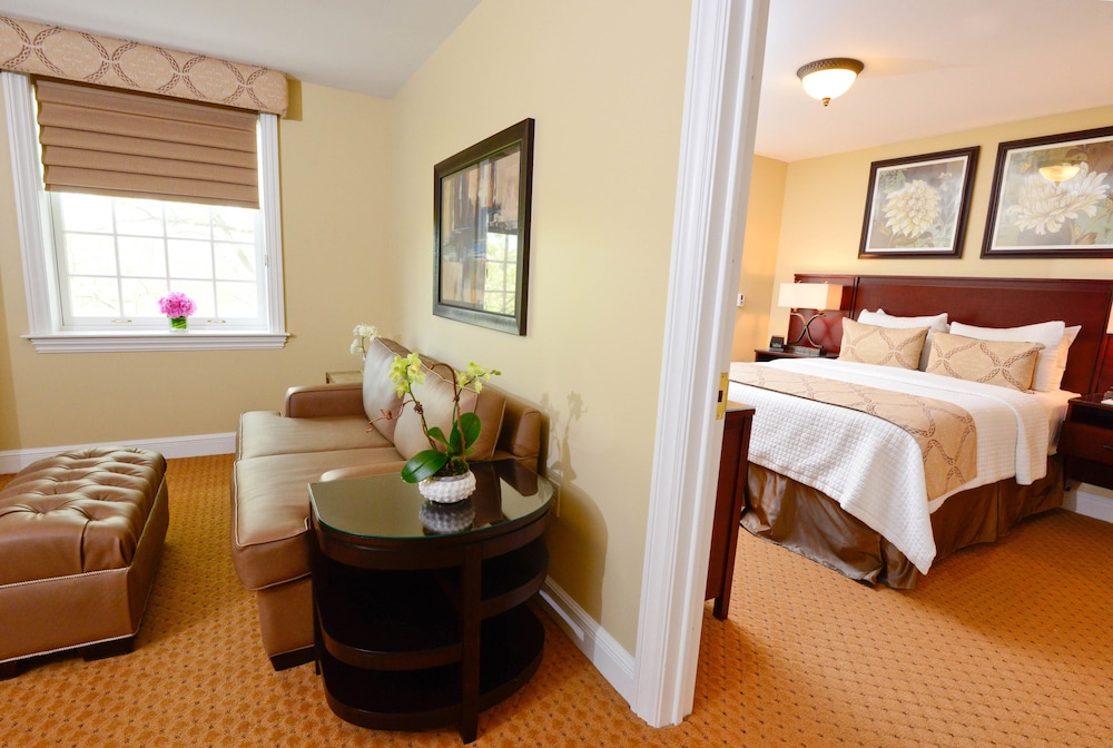 Suite, 1 Bedroom photo 3