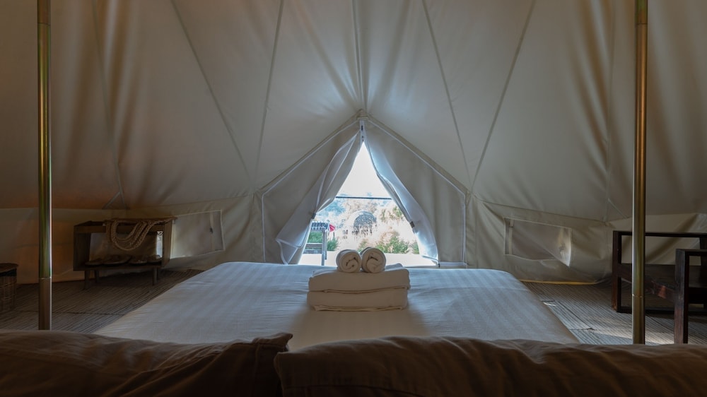 Mekong Deluxe Tent photo 3