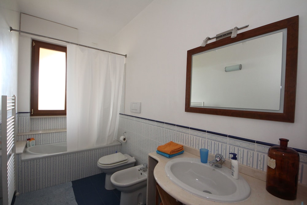 Comfort Double Room, Balcony - Photo 5
