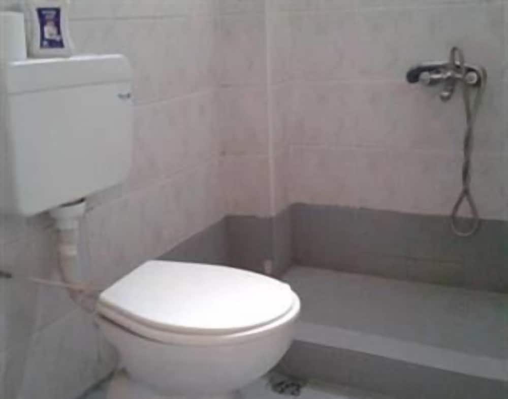 Standard Room photo 2