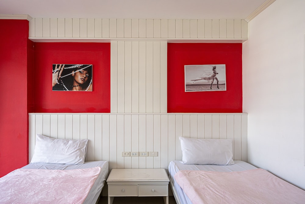 Classic Twin Room - Photo 6