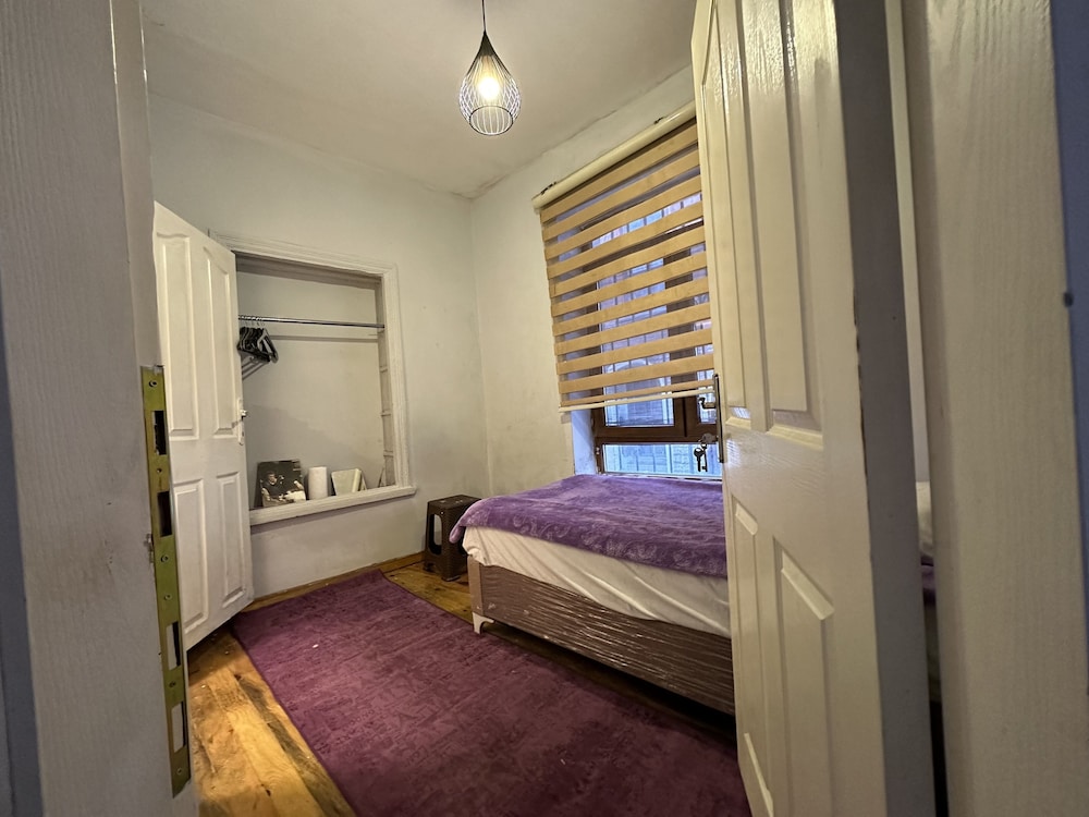 Economy Room photo 1