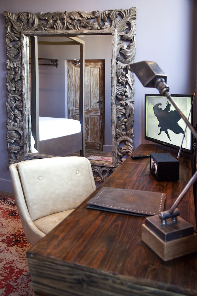 Room (3) photo 3