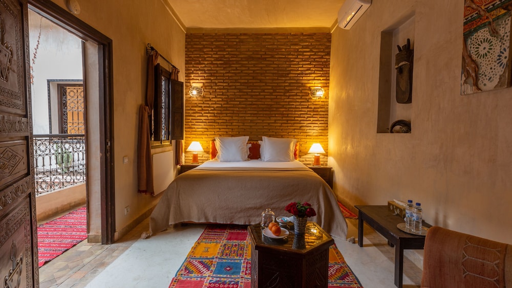 Comfort Double Room, Ensuite, Pool View (Amazigh)