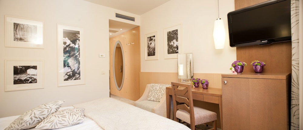 Luxury Double Room - Photo 2