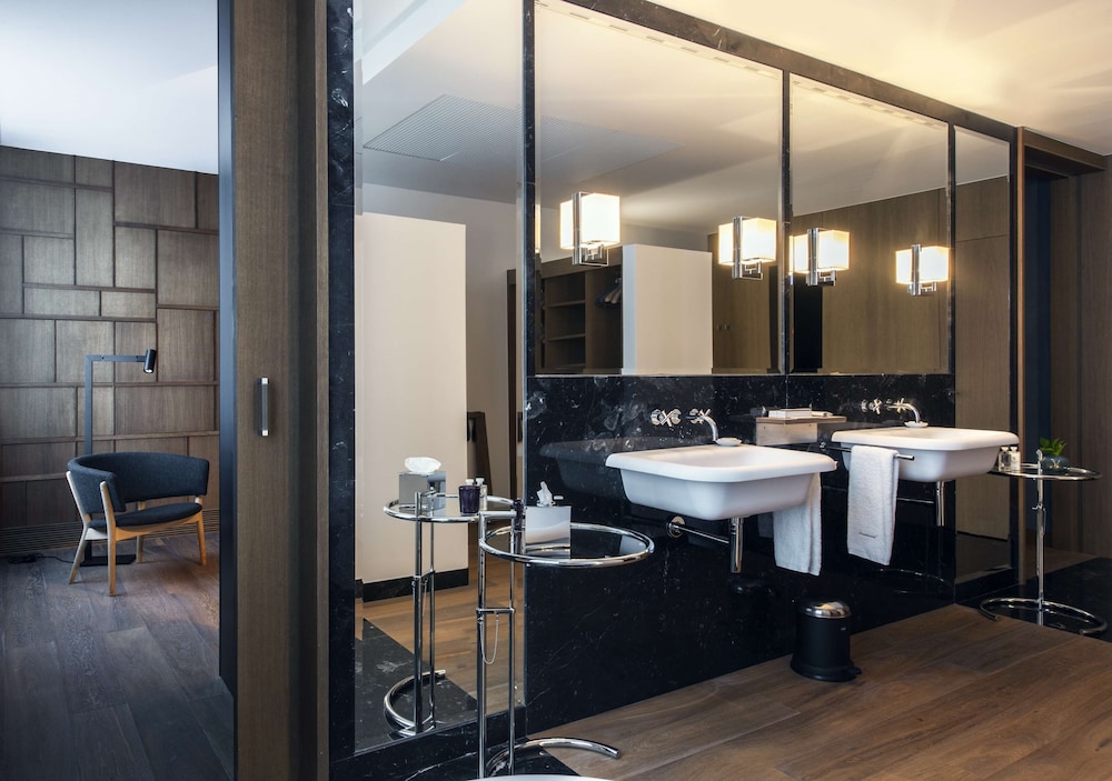 Luxury Suite, Terrace