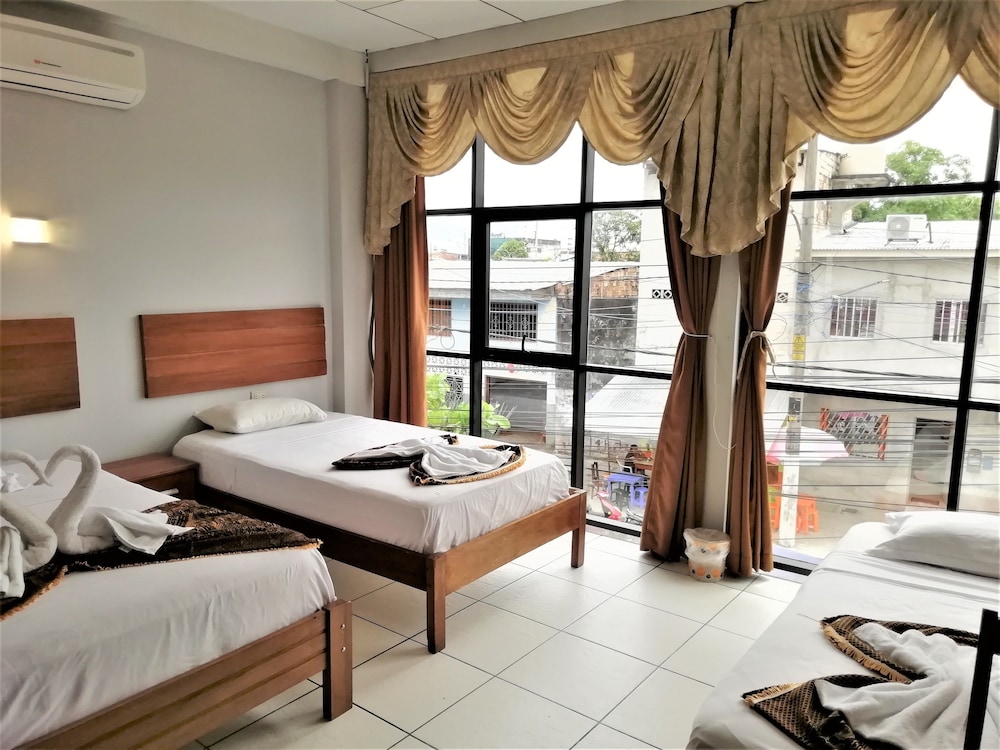 Basic Triple Room, 1 Bedroom, Non Smoking photo 1