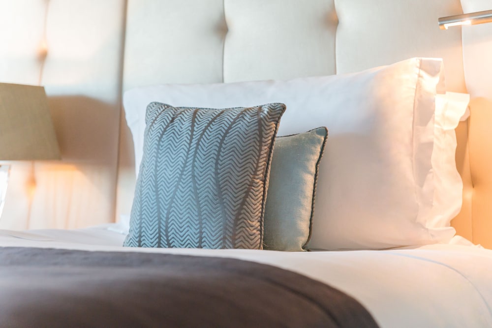 Classic Room, 1 Queen Bed, City View