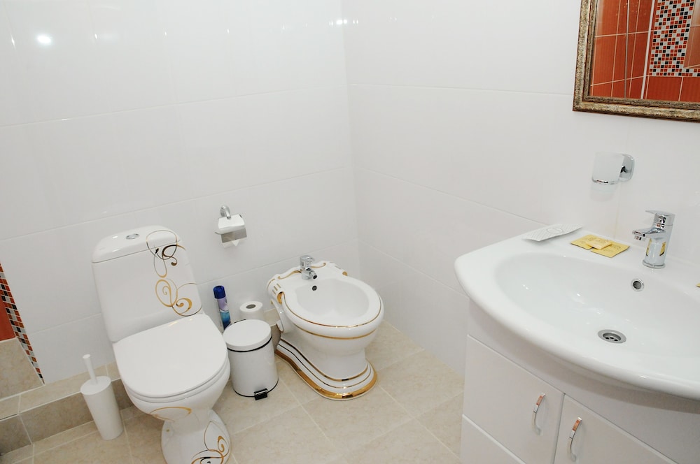 Luxury Suite photo 2
