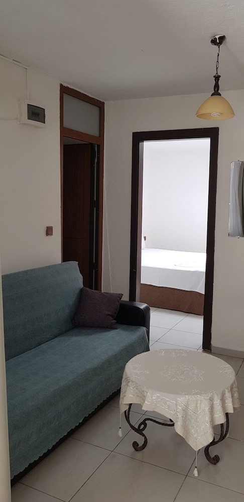Economy Room photo 1