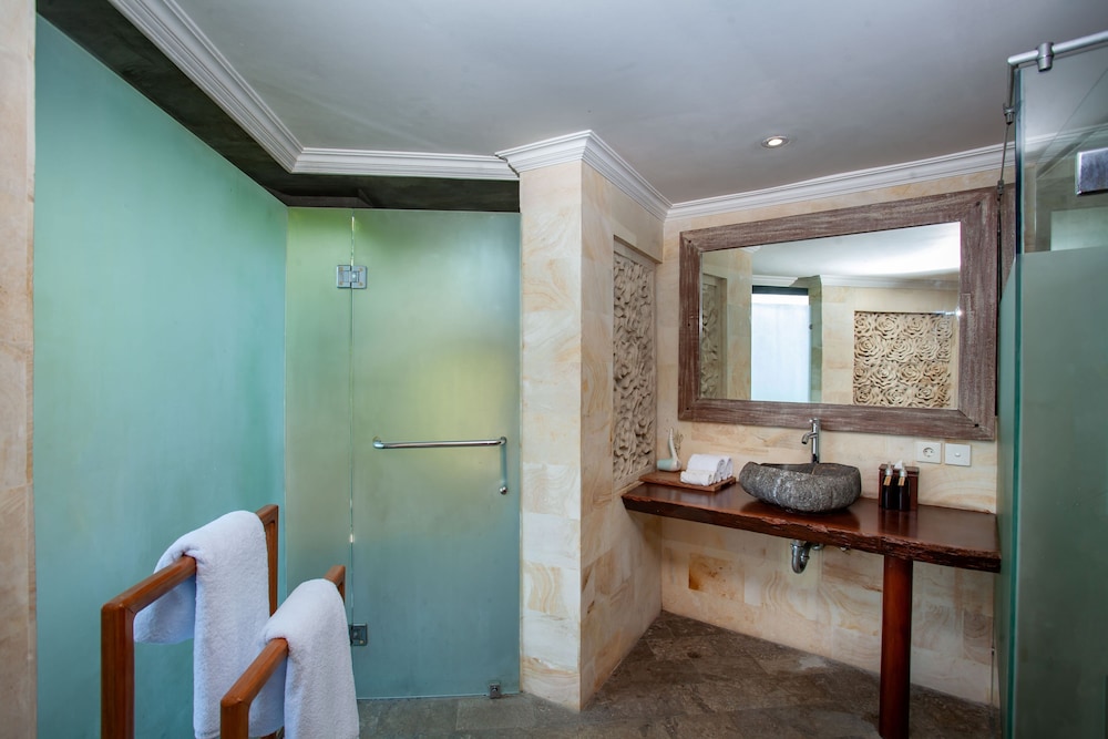 Available room