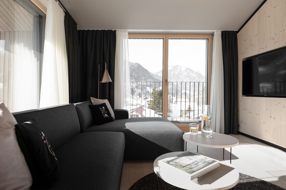 Suite - Photo 6