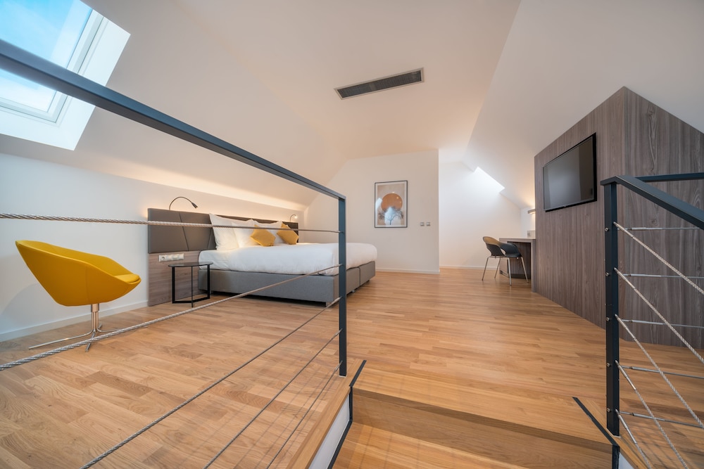 Duplex