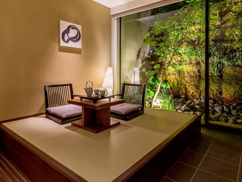 Garden Suite, Non Smoking photo 3
