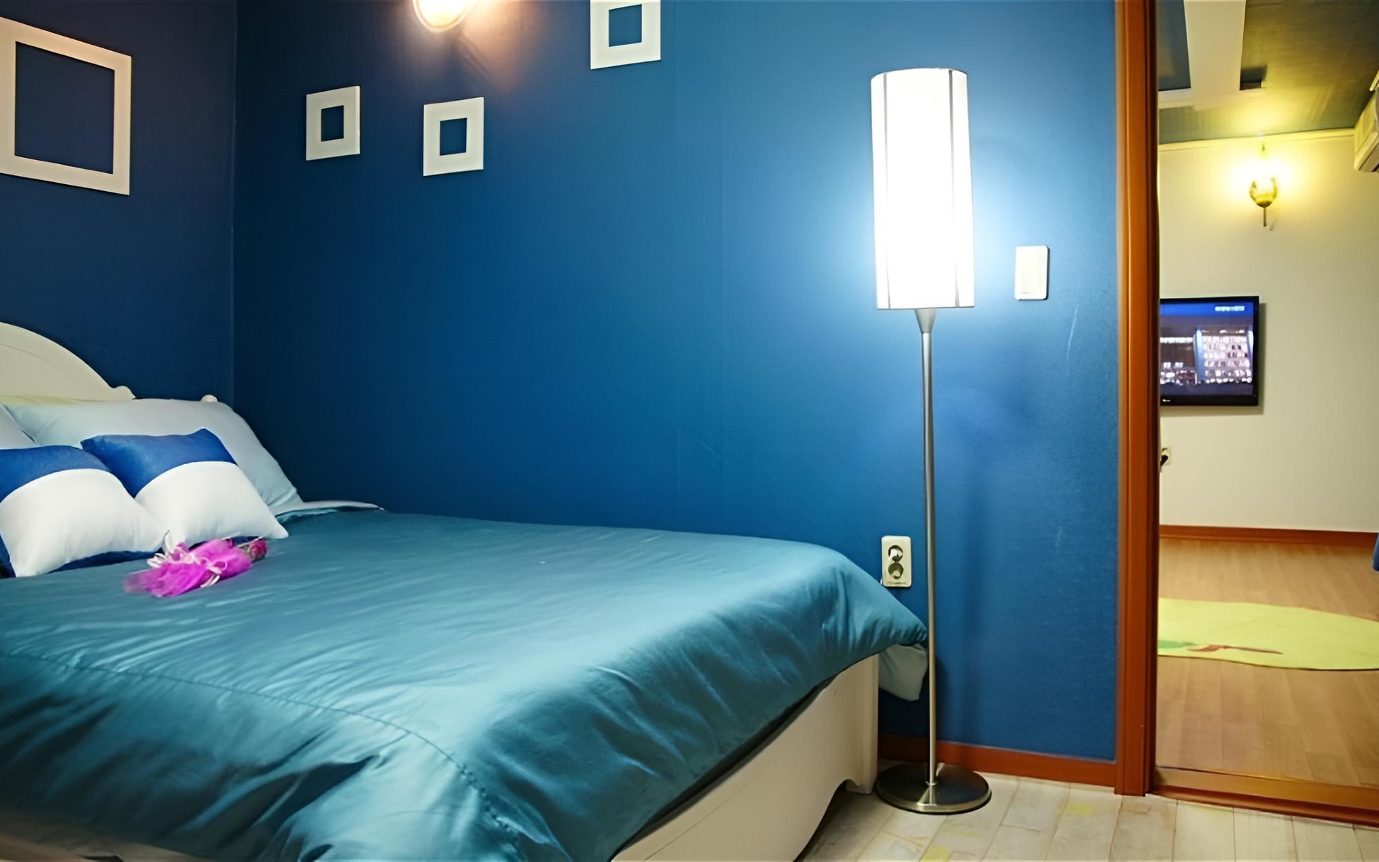 Room (Corelia) - Photo 3