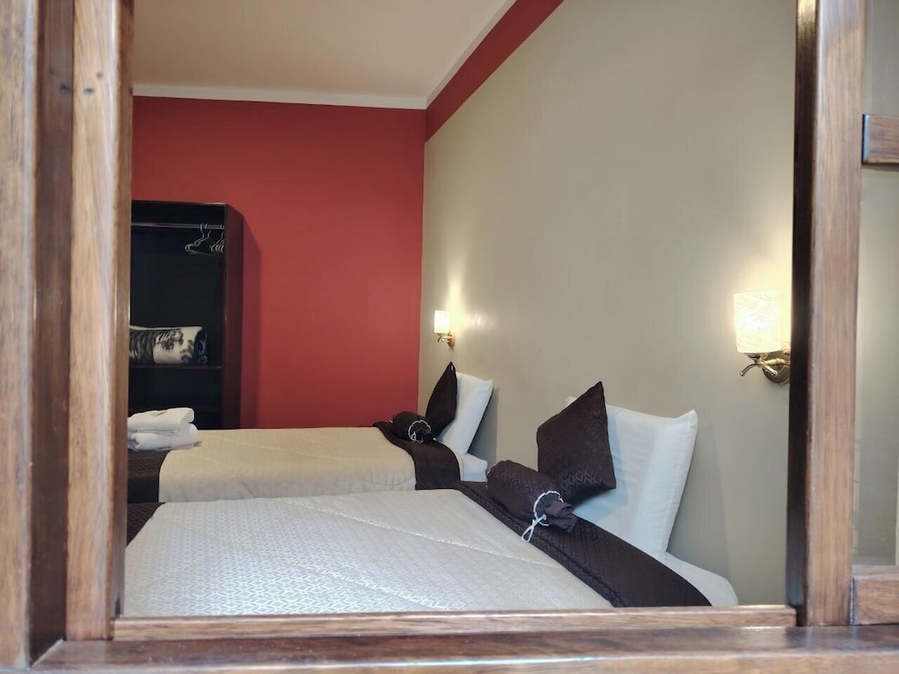 Classic Double Room, Courtyard View