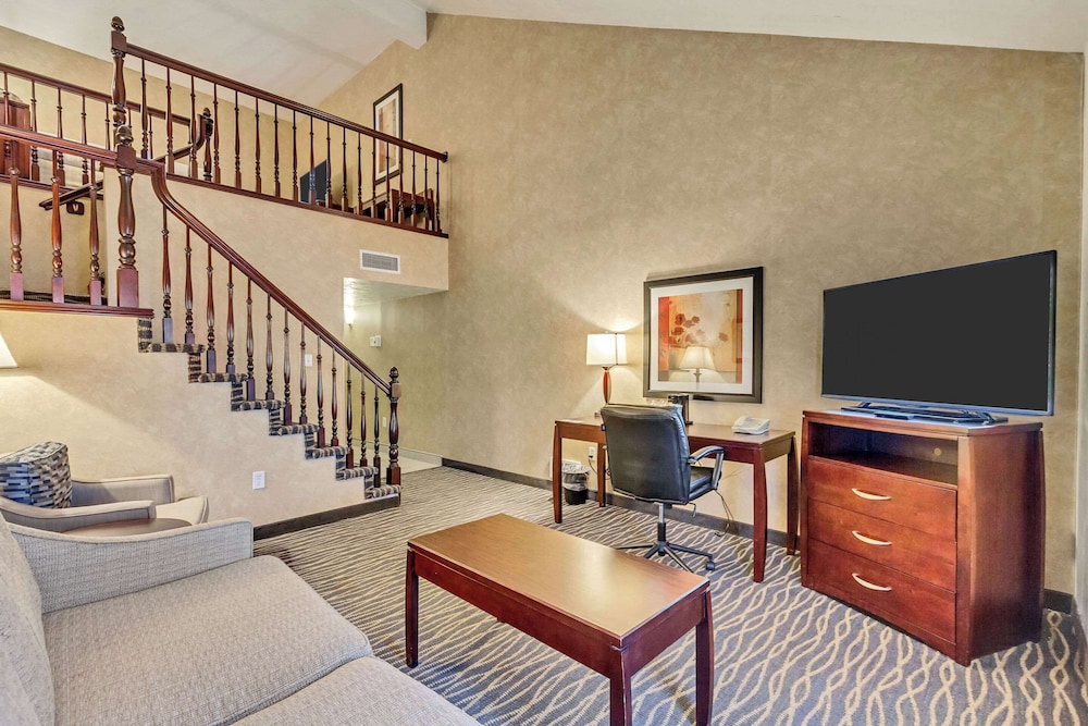 Suite, 1 Bedroom, Non Smoking - Photo 1