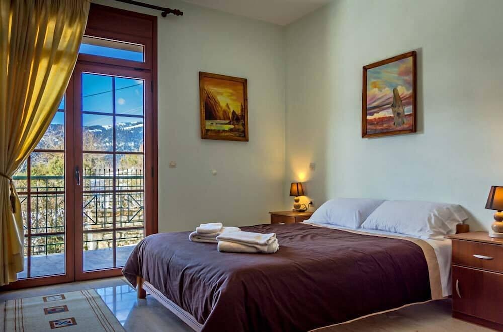 Deluxe Double Room, Balcony photo 3