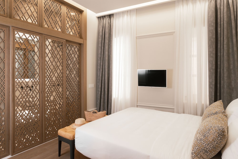 Classic Room - Photo 5