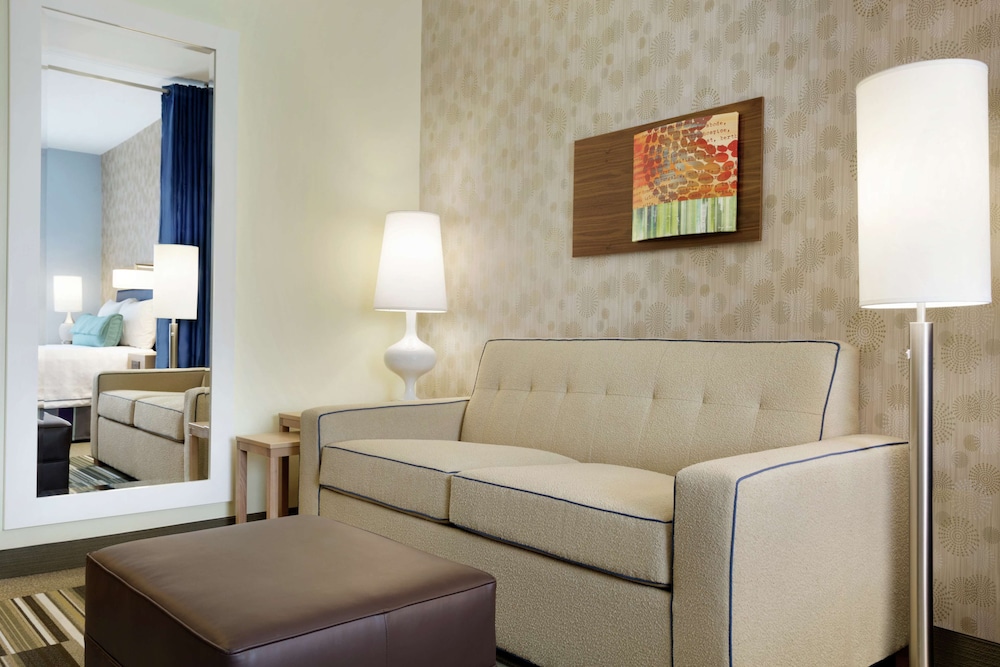 Studio, 1 Queen Bed, Accessible, Bathtub