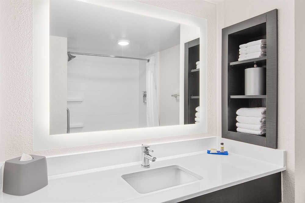 Standard Room, 2 Queen Beds (Leisure) - Photo 3