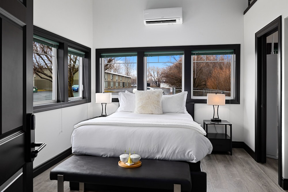 Comfort Loft (Not pet friendly) photo 1