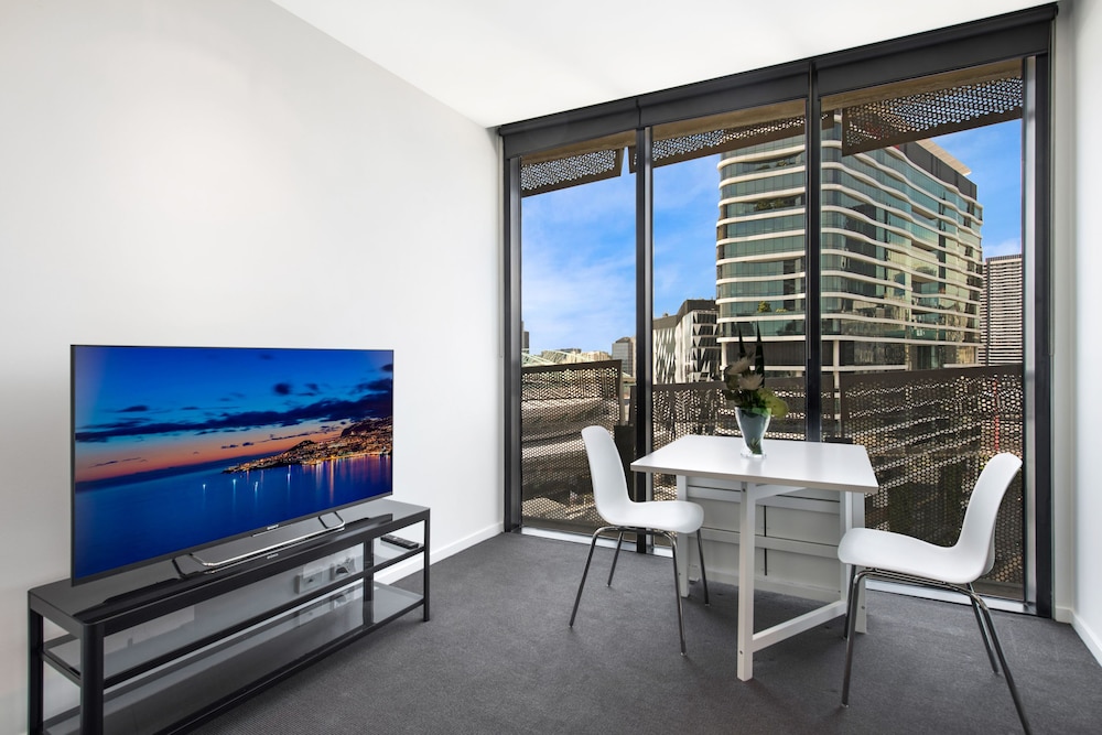 Premium Apartment, 1 Bedroom, Balcony photo 3