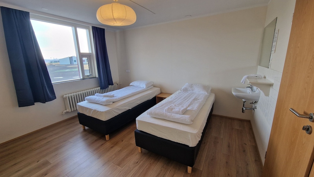 Classic Double or Twin Room, Shared Bathroom photo 2