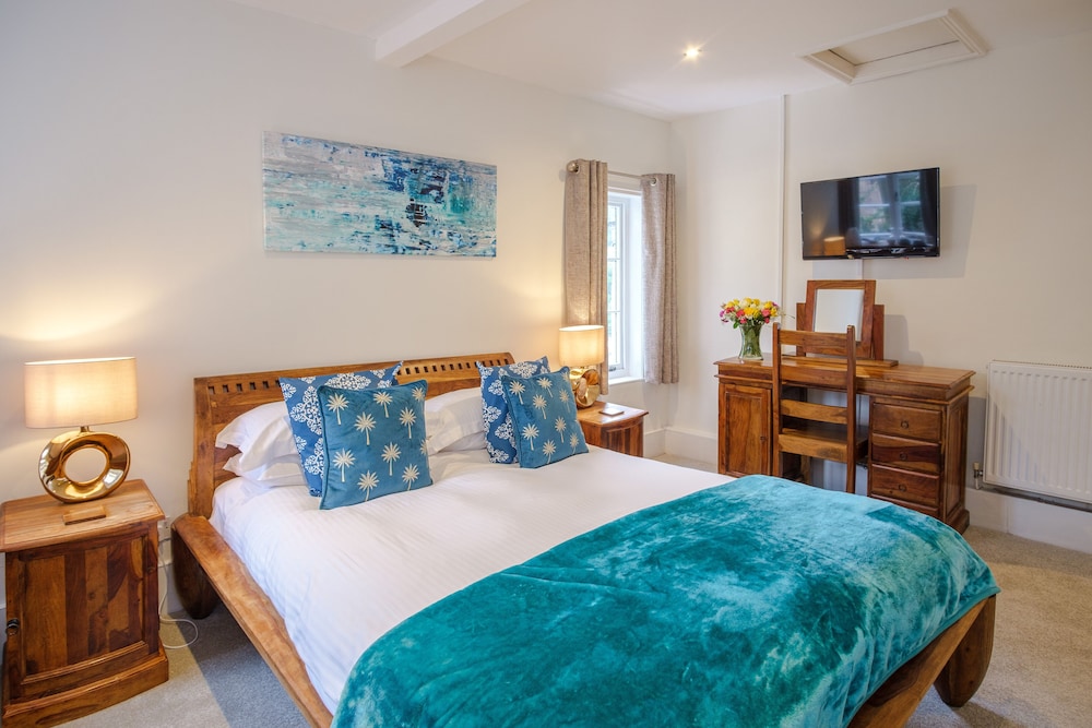 Superior Double Room, Ensuite, Courtyard View (Superior Courtyard view)