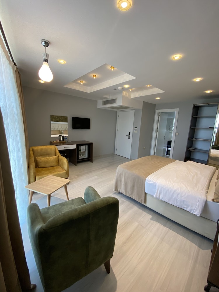 Deluxe Apartment, Multiple Beds photo 3