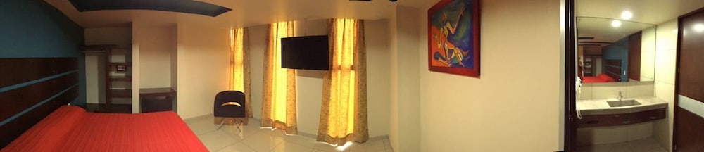 Premier Room